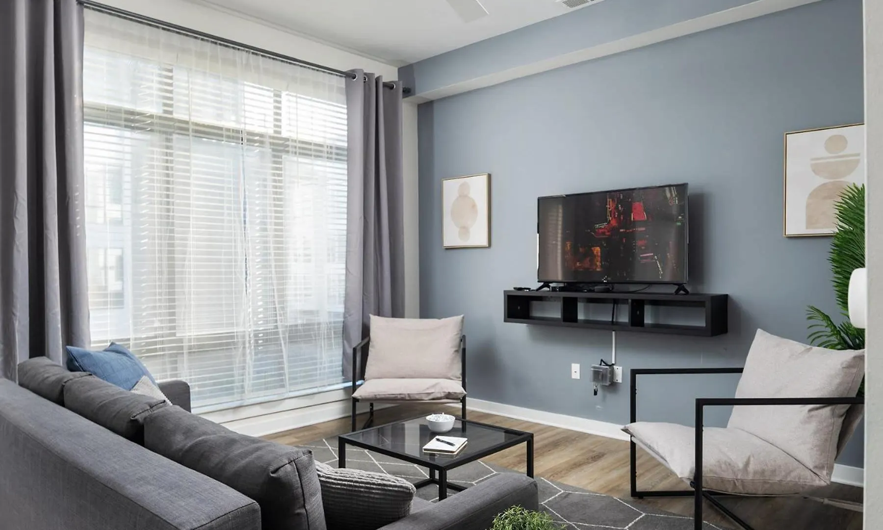 Διαμέρισμα Spacious 2Bd With Private Balcony And Free Parking Σάρλοτ