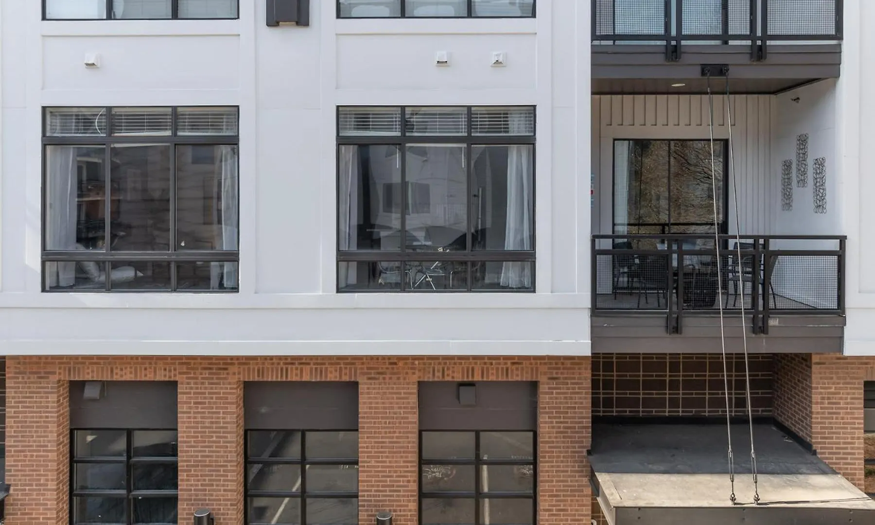 Spacious 2Bd With Private Balcony And Free Parking Σάρλοτ