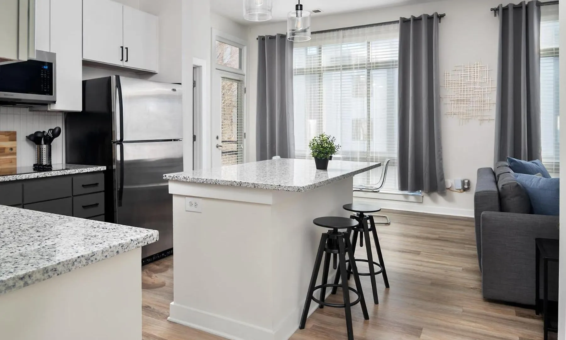 Spacious 2Bd With Private Balcony And Free Parking Charlotte Appartement